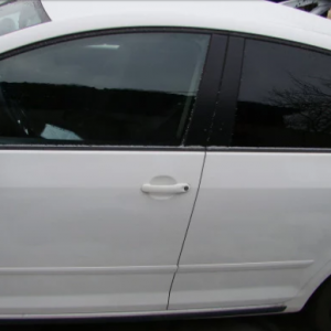 Volkswagen Golf 5 Фольксваген Гольф 5+ 2012г Двери